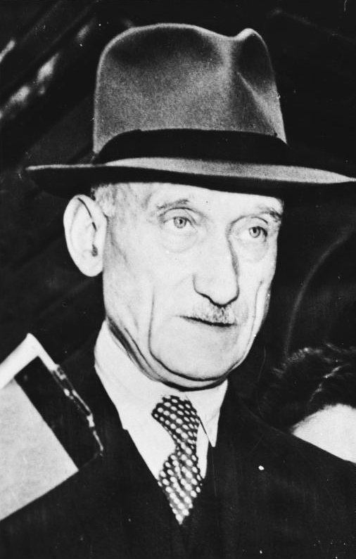 Robert Schuman — francuski mąż stanu, „ojciec Europy”. Jego plan z 1950 r. dał początek EWWiS — pierwszemu krokowi integracji europejskiej. · źródło: Bundesarchiv, Wikimedia Commons, CC BY-SA 3.0 DE