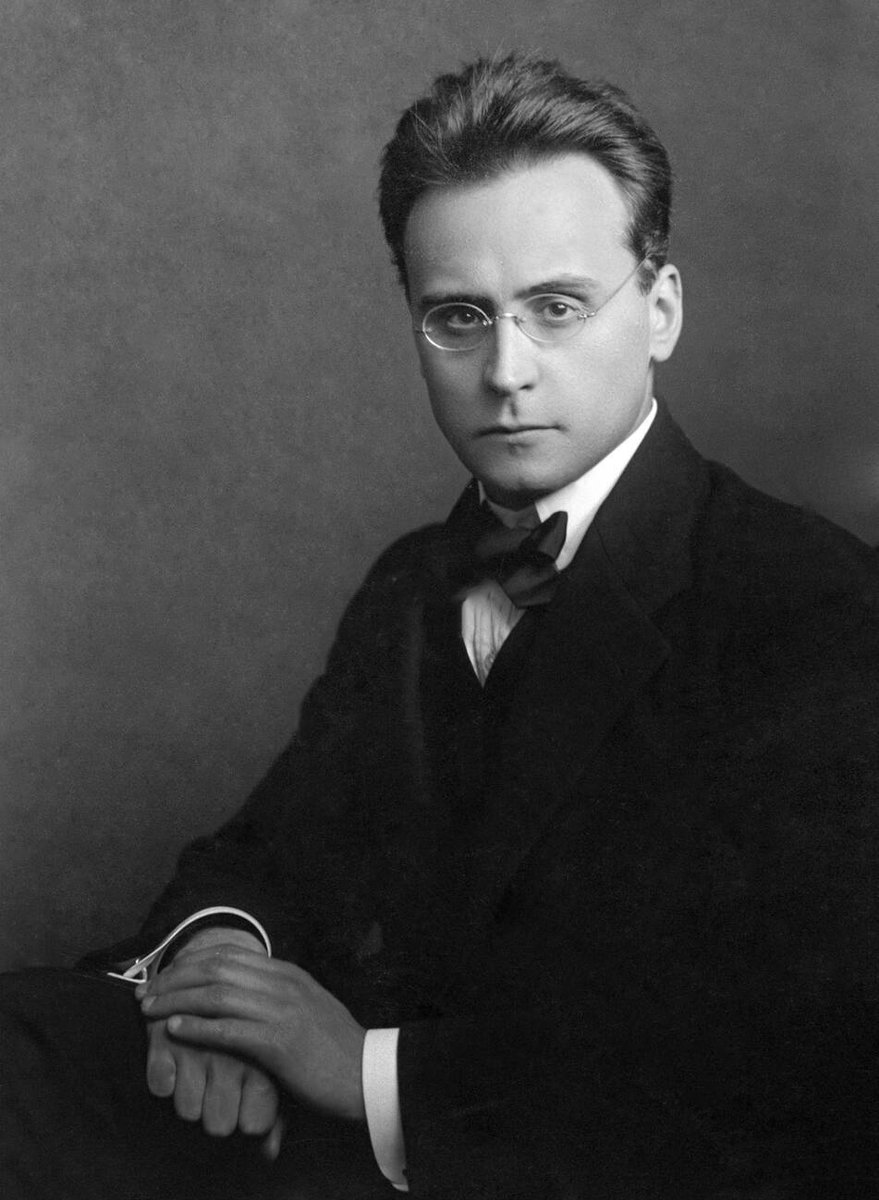 Portret Antona Weberna (1912), radykalnego twórcy minimalizmu dodekafonicznego · źródło: autor nieznany, Wikimedia Commons, domena publiczna