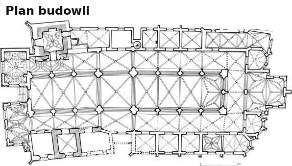 Historia sztuki R, matura 2026 CKE (maj) — Zadanie 4 (plan budowli; wycięty z PDF arkusza) · Arkusz CKE MHSP-R0-100-2605 (historia sztuki R, 13 maja 2026); podpis: „www.medievalheritage.eu” · CKE · dozwolony użytek (art. 27 pr. aut.)