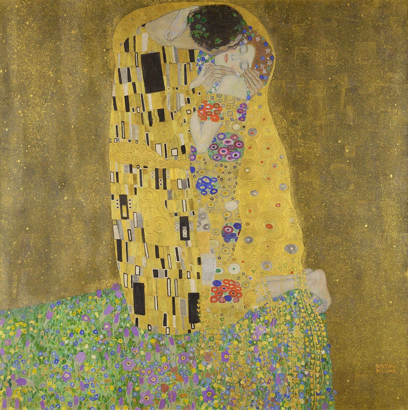 Gustav Klimt, Pocałunek (1907–08, Belvedere) — para zatopiona w złotej szacie na kwietnej skarpie; złoto = sacrum przeniesione na erotyzm; secesja + symbolizm naraz · źródło: Gustav Klimt, Wikimedia Commons, domena publiczna