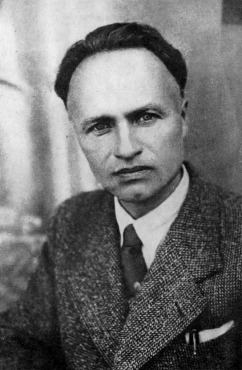 Julian Przyboś na fotografii z 1941 roku — czołowy poeta awangardy krakowskiej i zasady ekonomii słowa · źródło: nieznany autor, Wikimedia Commons, domena publiczna