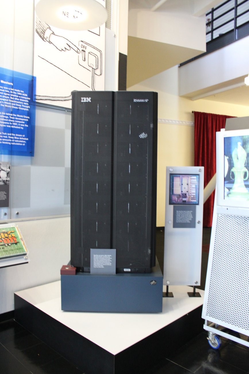 Deep Blue w Computer History Museum · źródło: fot. Anton Chiang, Wikimedia Commons, CC BY 2.0